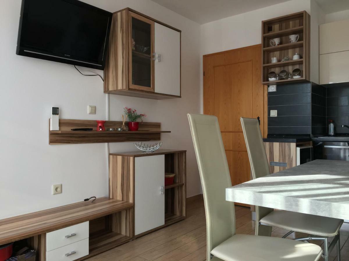 Apartma Jelencek Appartement Moravske-Toplice Buitenkant foto