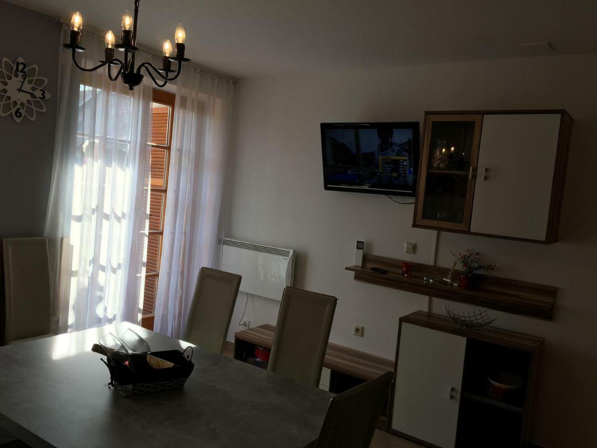 Apartma Jelencek Appartement Moravske-Toplice Buitenkant foto