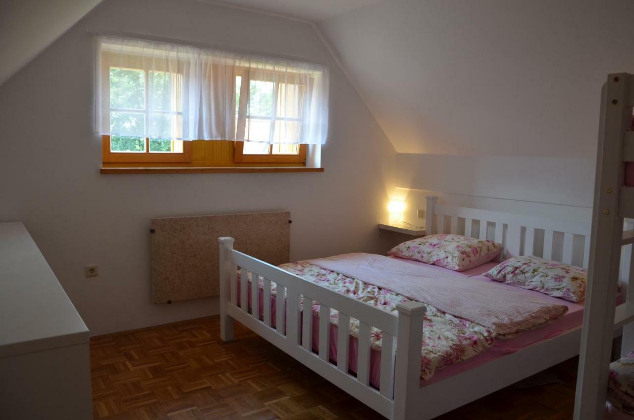 Apartma Jelencek Appartement Moravske-Toplice Buitenkant foto