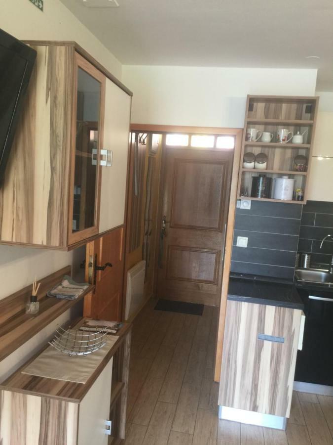 Apartma Jelencek Appartement Moravske-Toplice Buitenkant foto